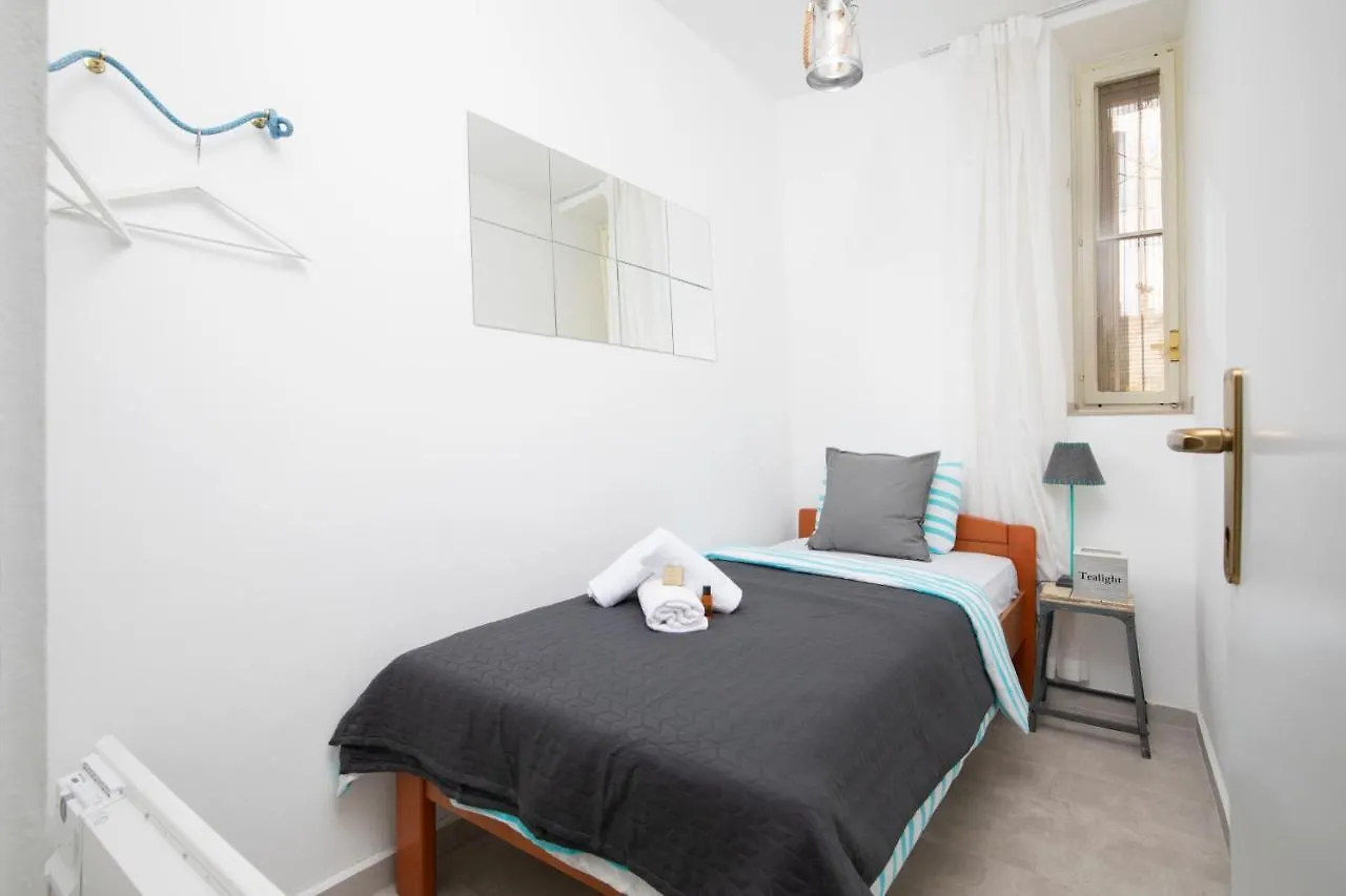 Kandlers Street Apartment Pula Croatia